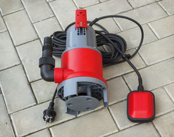 Cost of Submersible Pump Installation in Peyton